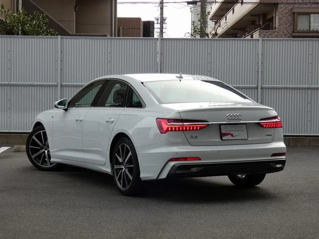 Audi A6 — фото 6
