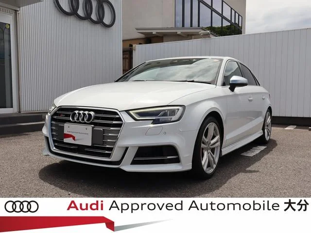 Audi S3 SEDAN — фото 1