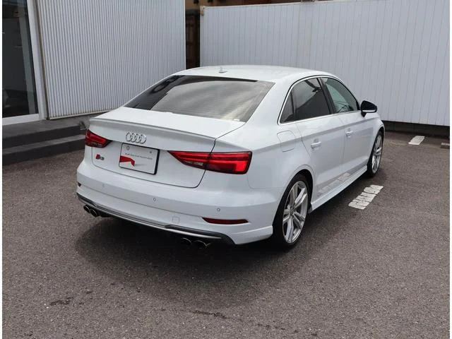 Audi S3 SEDAN — фото 5
