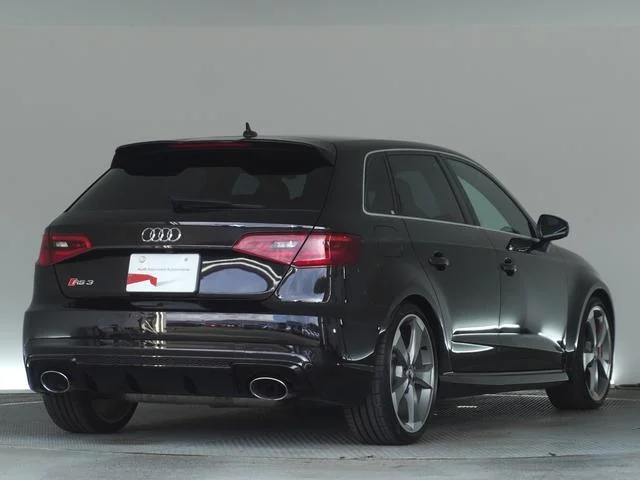 Audi RS3 SPORTBACK — фото 4