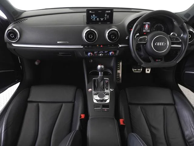Audi RS3 SPORTBACK — фото 6