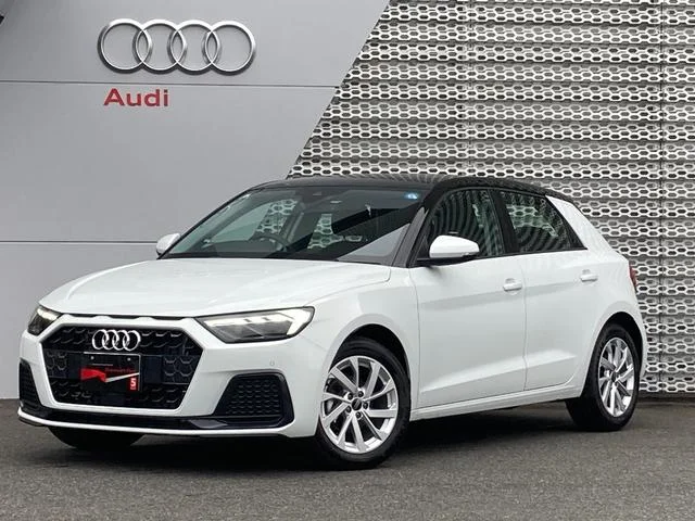 Audi A1 SPORTBACK — фото 1