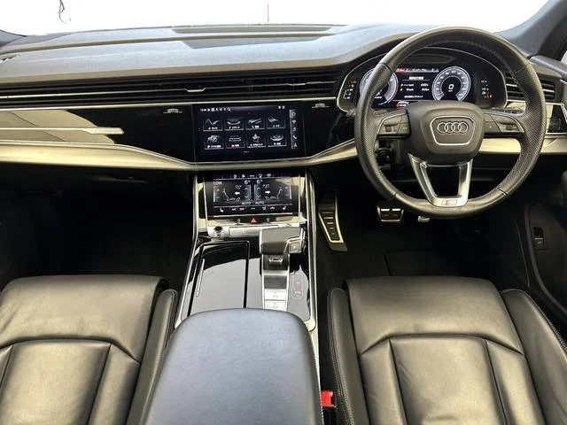 Audi Q7 — фото 3
