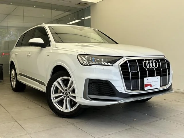 Audi Q7 — фото 6