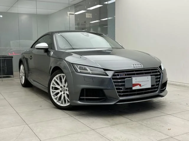 Audi TTS COUPE — фото 6