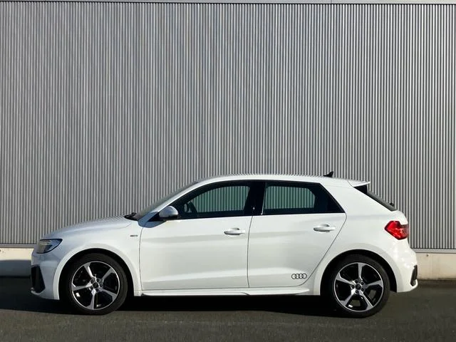 Audi A1 SPORTBACK — фото 3