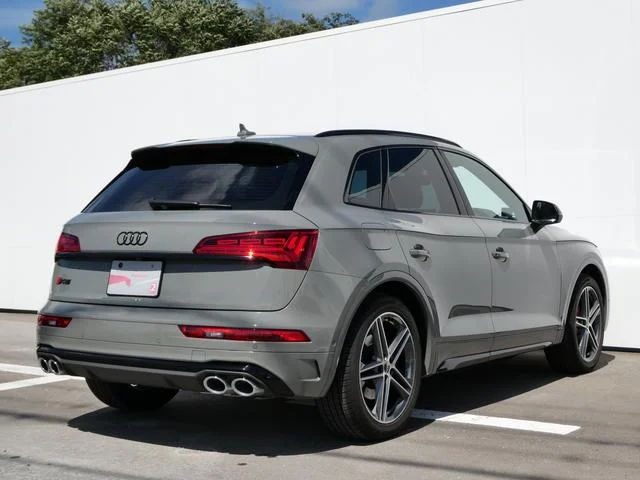 Audi SQ5 — фото 4
