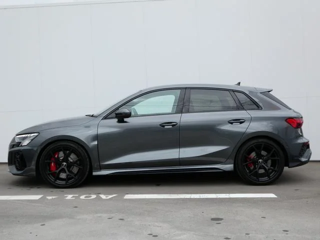Audi RS3 SPORTBACK — фото 3