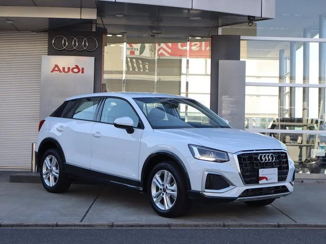 Audi Q2 — фото 1