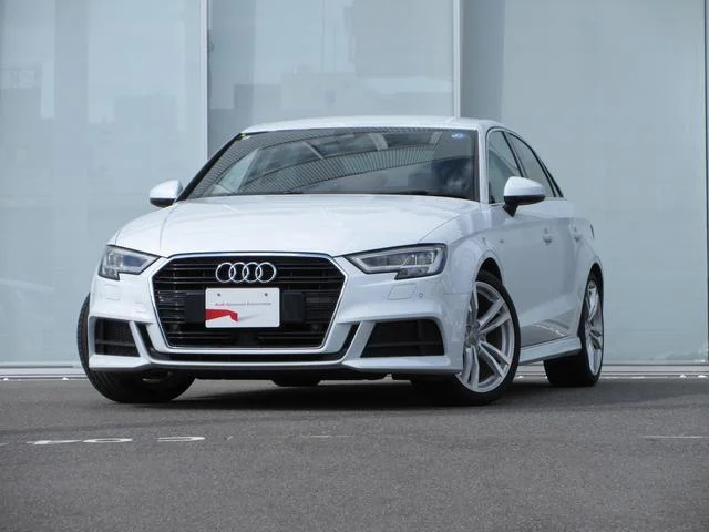 Audi A3 SEDAN — фото 1