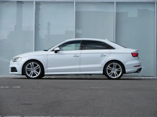 Audi A3 SEDAN — фото 6