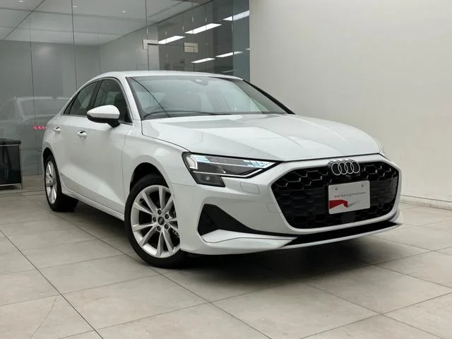 Audi A3 SEDAN — фото 6