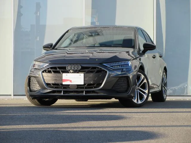 Audi A3 SEDAN — фото 1