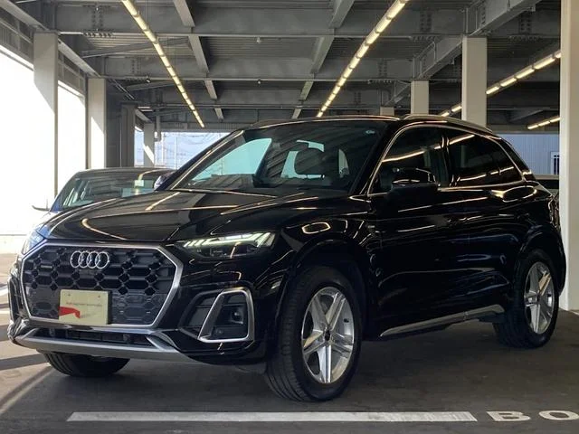 Audi Q5 — фото 1