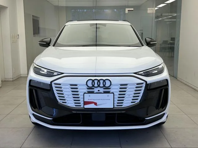 Audi Q6 E-TRON — фото 2