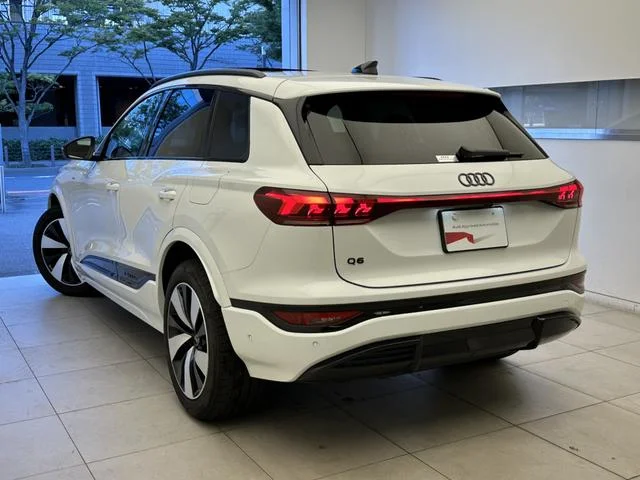 Audi Q6 E-TRON — фото 4