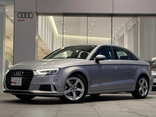 Audi A3 SEDAN — фото 1