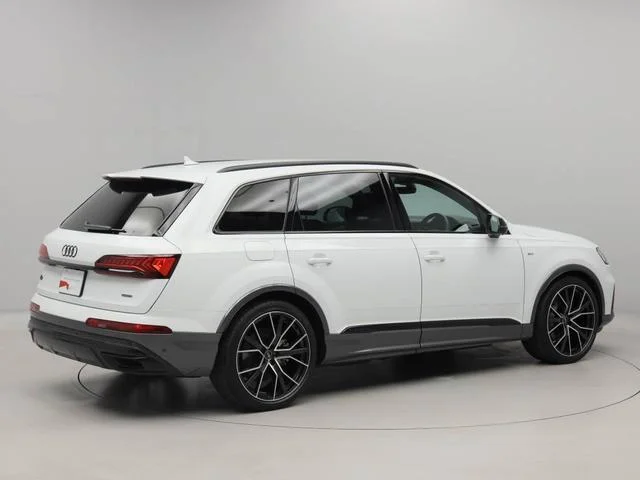 Audi Q7 — фото 4