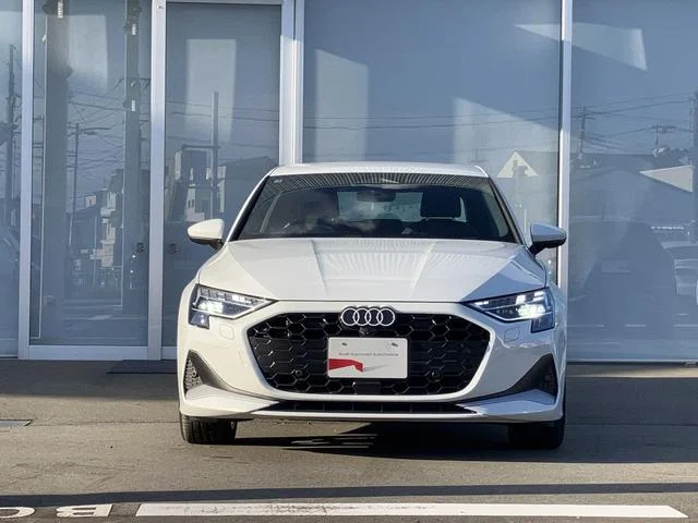 Audi A3 SEDAN — фото 2