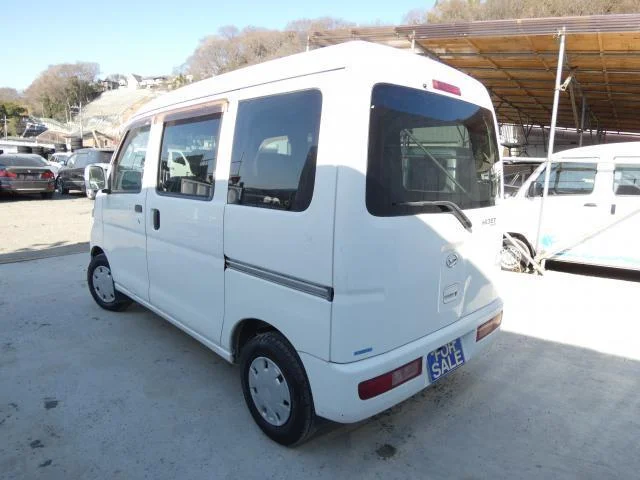 Daihatsu HIJET VAN — фото 3