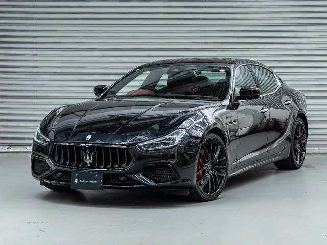 Maserati GHIBLI — фото 1