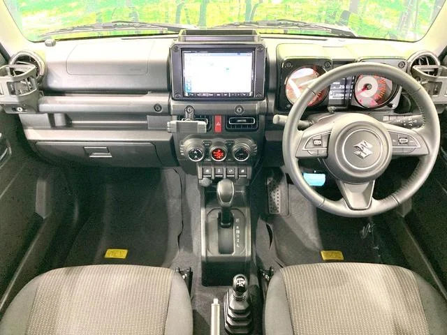 Suzuki JIMNY SIERRA — фото 2