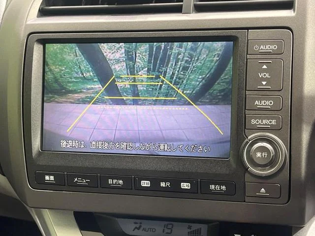 Honda STREAM — фото 4