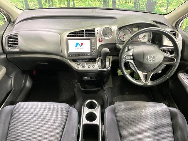 Honda STREAM — фото 2