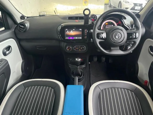 Renault TWINGO — фото 2