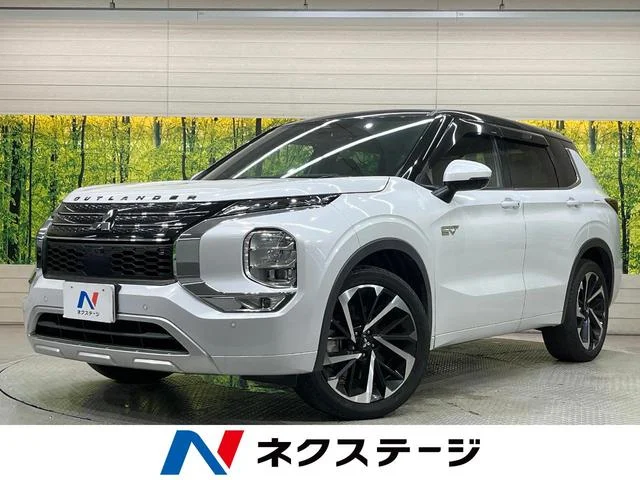 Mitsubishi OUTLANDER — фото 1