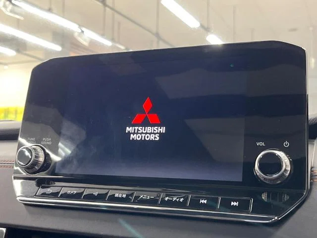 Mitsubishi OUTLANDER — фото 4