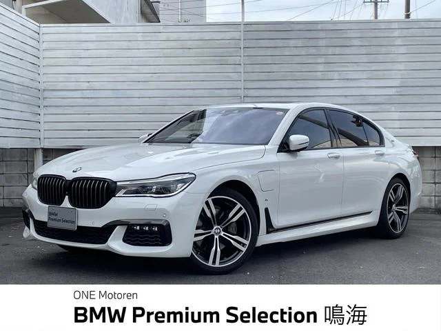 BMW 7-Series — фото 1