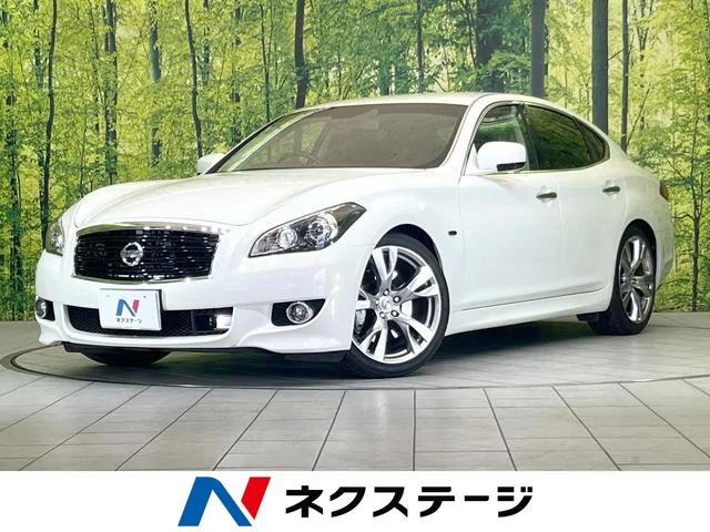 Nissan FUGA — фото 1
