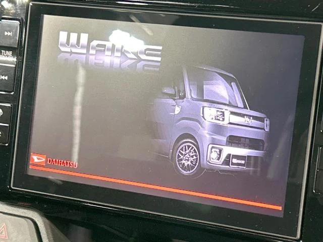 Daihatsu WAKE — фото 3