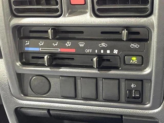Suzuki CARRY TRUCK — фото 4