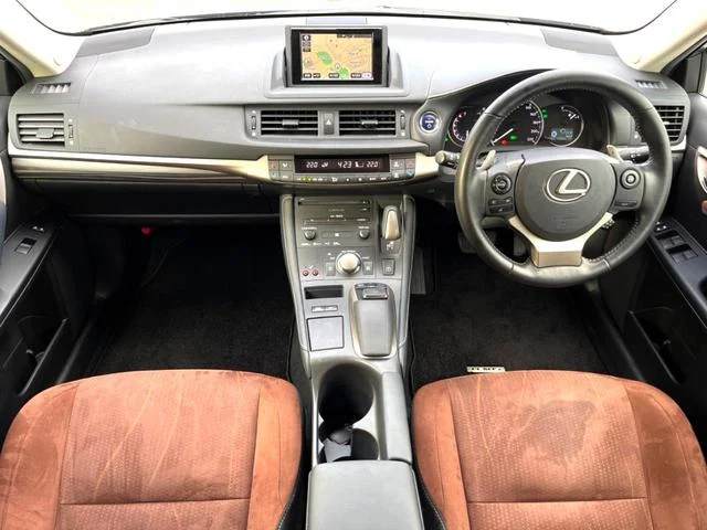 Lexus CT — фото 2
