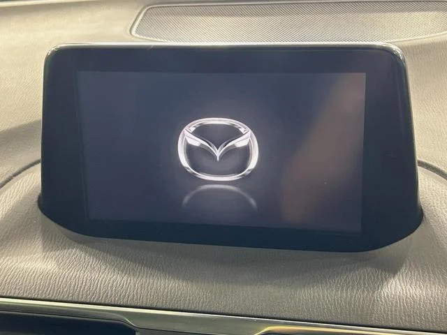 Mazda AXELA — фото 3