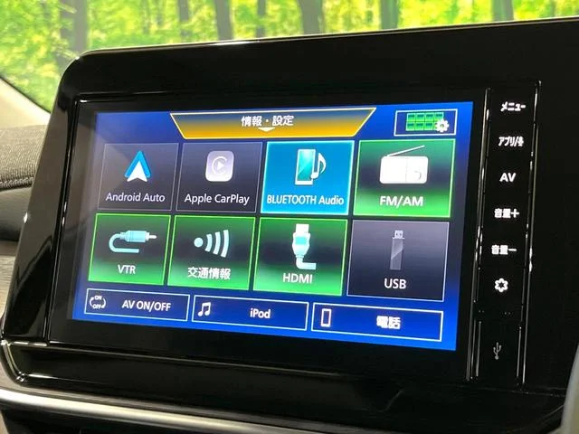 Nissan AURA — фото 3