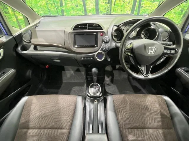 Honda FIT SHUTTLE — фото 2