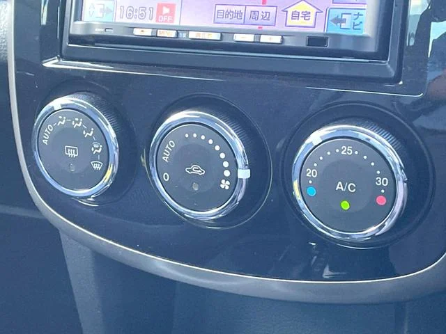 Mazda VERISA — фото 4
