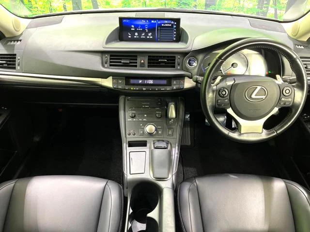 Lexus CT — фото 3