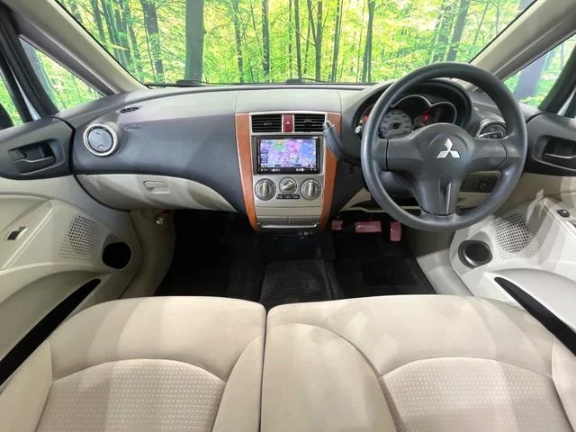 Mitsubishi COLT — фото 2