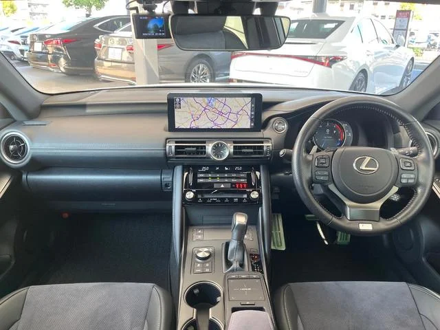 Lexus IS — фото 2