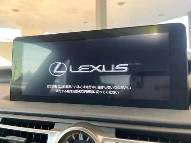 Lexus IS — фото 4