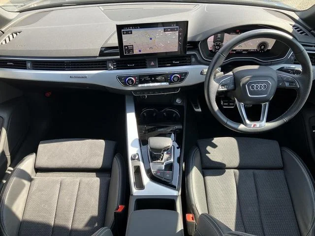 Audi A4 — фото 2