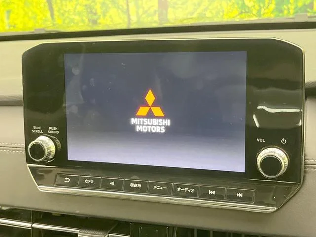 Mitsubishi OUTLANDER — фото 3