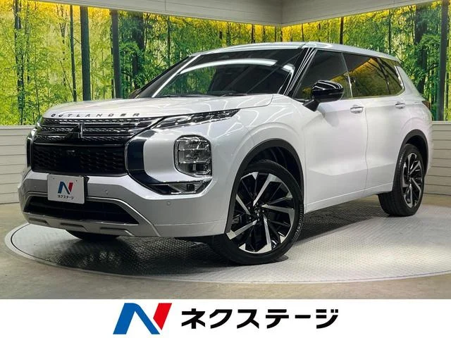 Mitsubishi OUTLANDER — фото 1
