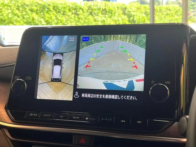 Nissan AURA — фото 4