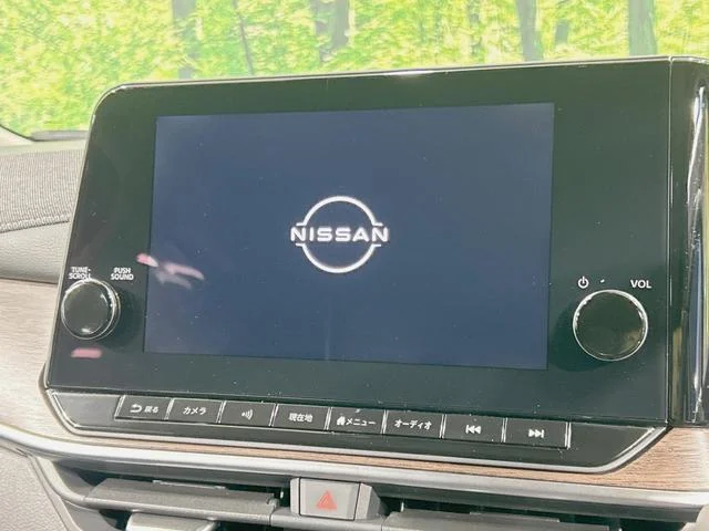 Nissan AURA — фото 3