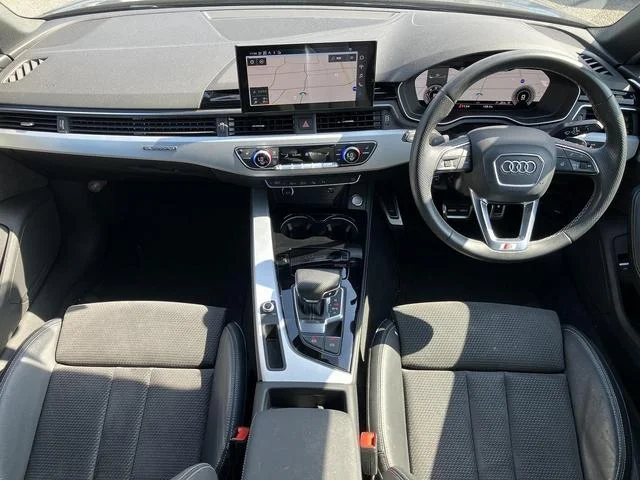Audi A4 — фото 2